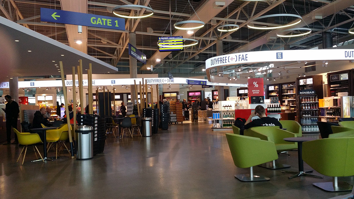 airport_waiting_fae